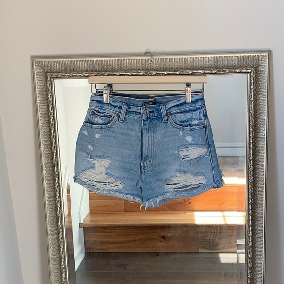 Abercrombie & Fitch Pants - Abercrombie & Fitch denim shorts